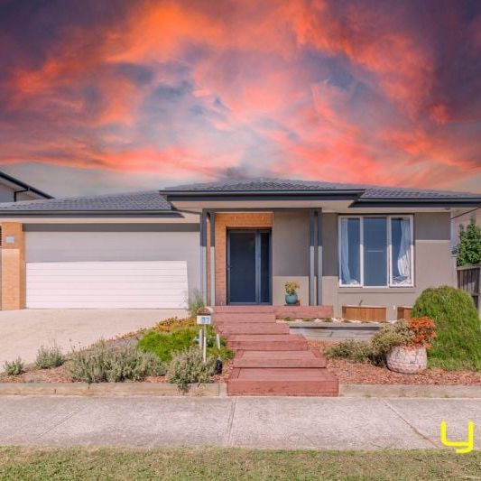 Affordable Family Living in Cranbourne West with Study - Photo 1