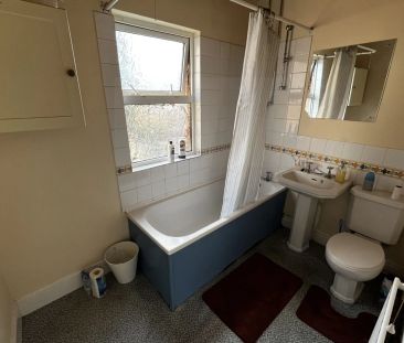 Howard Road, Clarendon Park, Leicester, LE2 - Photo 1