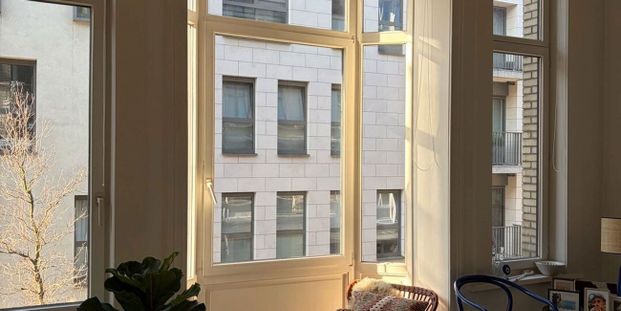 Appartement te huur in Antwerpen voor € 1.300 met 1 slaapkamer - Foto 1