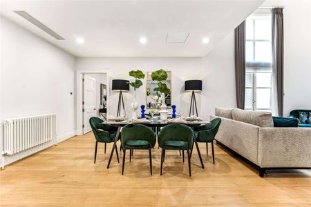 Woods Mews, Mayfair, London, W1K 7DW - Photo 4