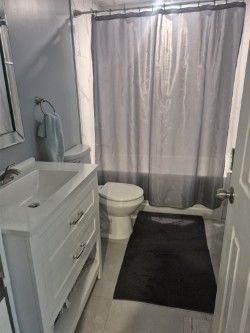 For Lease - 12 Yellow Avens Boulevard, Brampton, Ontario - Photo 3