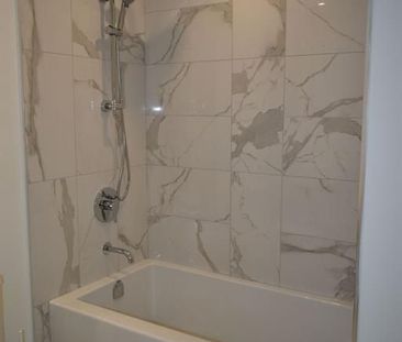 For Lease - 28 Ann Street Unit# 1801, Mississauga, Ontario - Photo 5