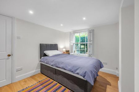 3 bedroom terraced house to rent - Photo 5