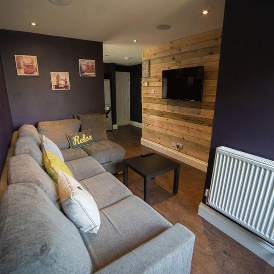 4 bedroom apartment to rent - Photo 1