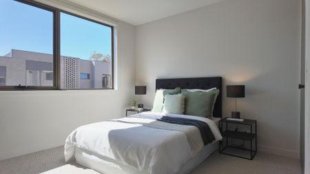 4/59-61 Vasey Crescent, Campbell - Photo 2