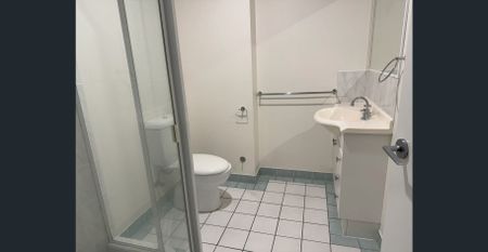 Updated unit - lots of natural light - views towards the city - Photo 4