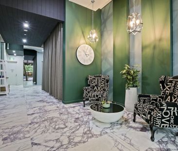 Centrally located in the heart of North Sydney - Photo 5