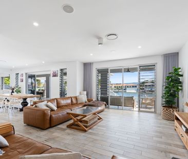 97 Sir Bruce Small Boulevard, Benowa Waters QLD 4217 - House For Re... - Photo 1