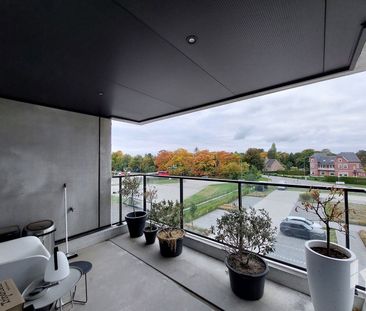 Appartement te huur - Foto 1