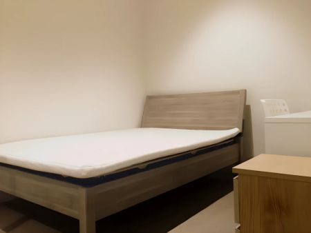 2 Bedroom*1525 - Photo 4