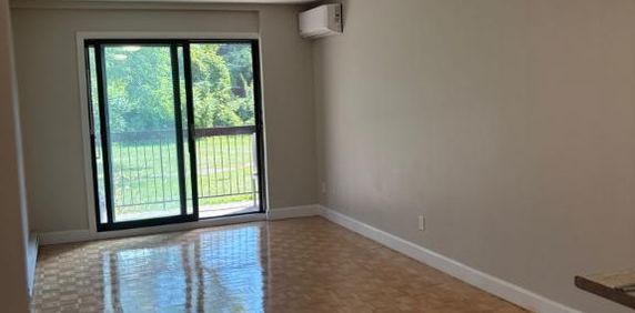 3 1/2 à louer - Photo 2