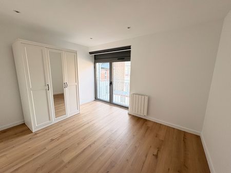 T5 entièrement rénove, Quartier République Beaux Arts, avec Parking ! réf 5615 - Photo 2