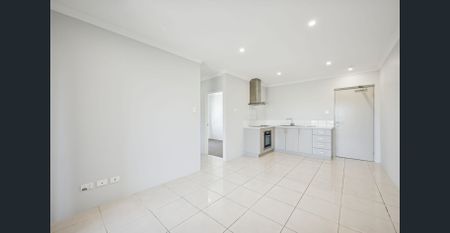 STUNNING 2 BEDROOM APARTMENT! - Photo 5