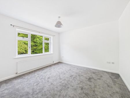 3 bedroom detached house to rent - Photo 4