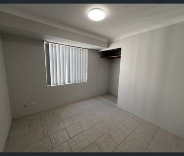 SPACIOUS FAMILY HOME WITH POWERED WORKSHOP AVAILABLE NOW - Photo 3