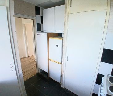 Shephall Way, Stevenage - Photo 1