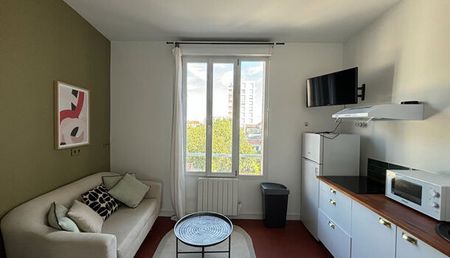 Appartement 4 pièces 56m2 REIMS 336 euros - Photo 4