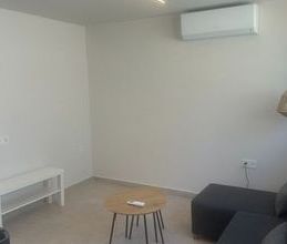 Μονοκατοικία για ενοικίαση - Μαρκόπουλο, - Photo 2