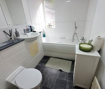 Edward Vinson Drive, Faversham, ME13 8FF, Kent - Photo 3