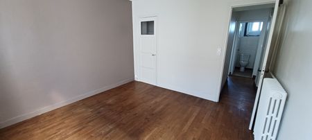 Location Appartement 3 pièces 68m² - Photo 4