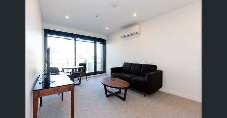 Stylish South Yarra living - Photo 2