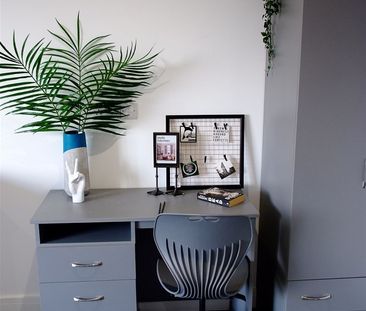 Straits Parade, Bristol, BS16 2LE - Photo 3