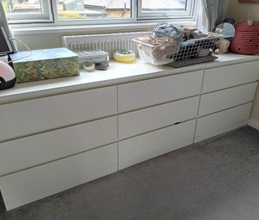 1 Bed Terraced House, Hazle Way, SE1 - Photo 3