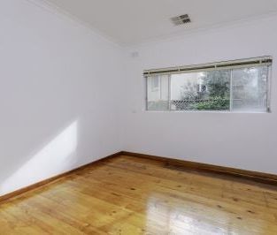 14 Cawthorne Avenue, Pasadena - Photo 5