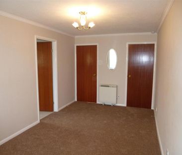 1 bedroom flat to rent - Photo 6