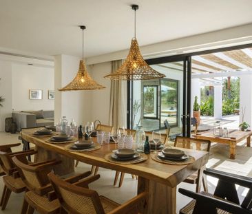 4 bedroom luxury Villa for rent in Ibiza, Balearic Islands - Photo 2