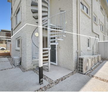 6/2 Surf Street - Photo 6