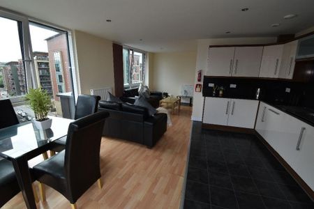 5 bedroom flat to rent - Photo 2
