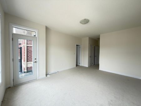 For Lease - 72 Lunay Drive, Richmond Hill, Ontario - Photo 2
