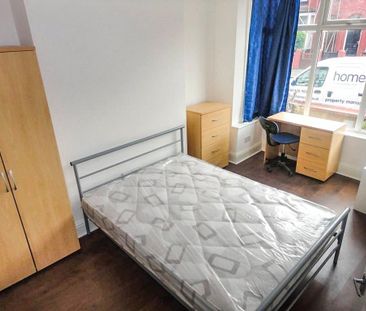 3 bedroom terraced house to rent - Photo 5