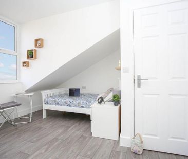 1 bedroom in a house share to rent - Photo 5