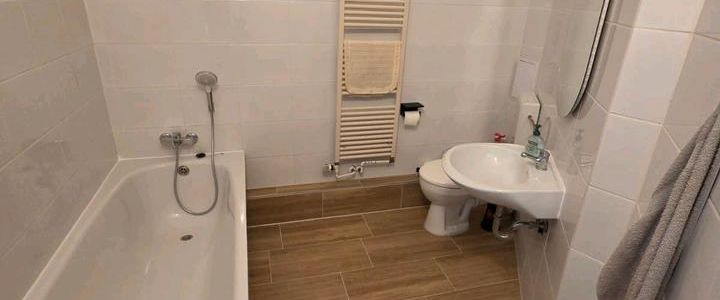 110m² Wohnung Küche Neu 2 Bäder Zentrum Reichenbach - Photo 1