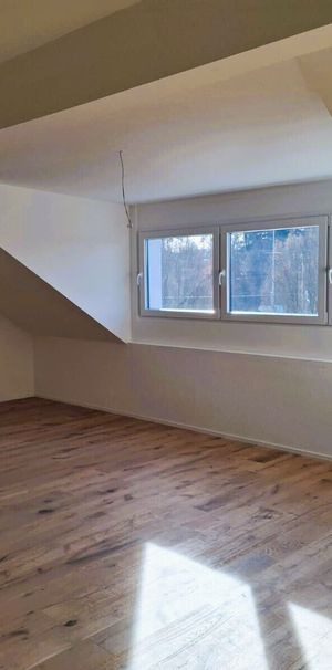 First rental: Wonderfully high rooms and plenty of space - Photo 1