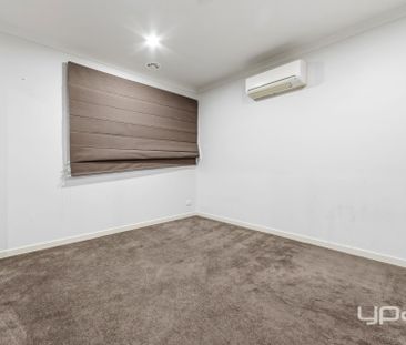 THE ESPLANADE LIVING - Photo 5