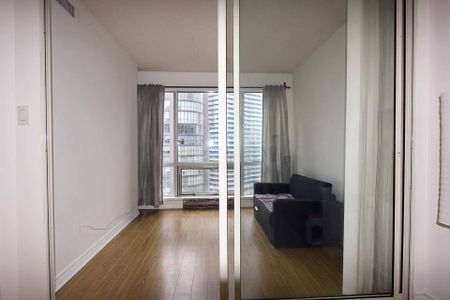 For Lease - 1001 Bay Street Unit# 2012, Toronto, Ontario - Photo 2