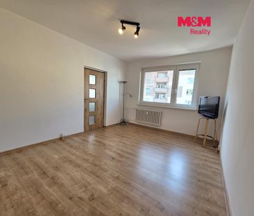 Pronájem bytu 1+1 37 m², Sportovní 546, Loket - Photo 4