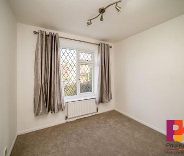 3 bedroom terraced house to rent - Photo 3