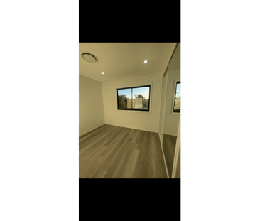 2 year old duplex in great condition and great location - Photo 3