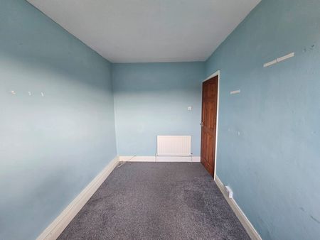 Lobelia Road, Southampton - Photo 3