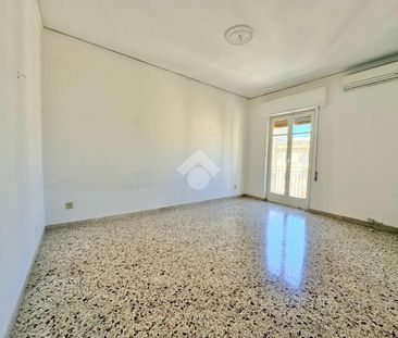 6 locali in affitto - Photo 3
