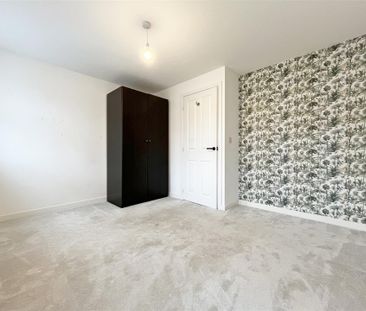 3 bedroom Town house to rent - Photo 6