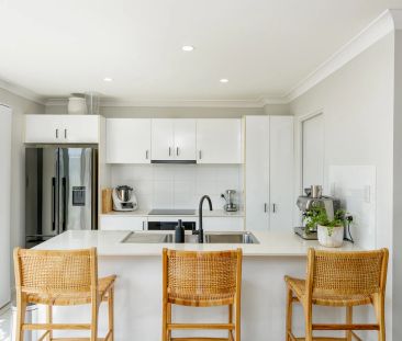 Lovely Modern Townhouse Offering Lifestyle and Convenience - Griffin - Photo 2