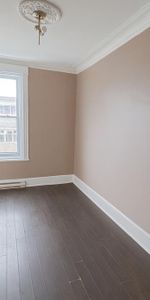 6 1/2 (4 Bdrm) for rent available immediately in Verdun - Photo 3