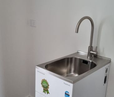 2 Bedroom Townhouse in Phillipstown - Photo 6