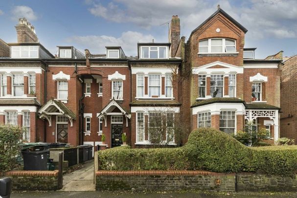 Church Crescent - Photo 1