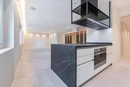 5 bedroom luxury Apartment for rent in Madrid, Autonomous Region of Madrid - Photo 4